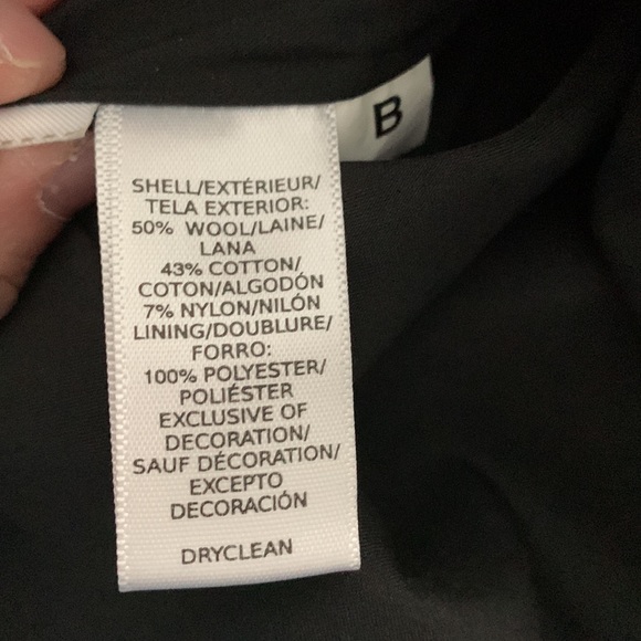 Gray mini skirt - Picture 4 of 4